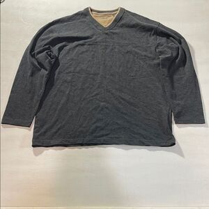 ST. JOHNS BAY Men’s Gray V-Neck Long Sleeve Shirt Size L